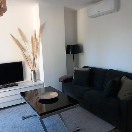 Appartement Independant Dans Une Villa Miramas Zewnętrze zdjęcie