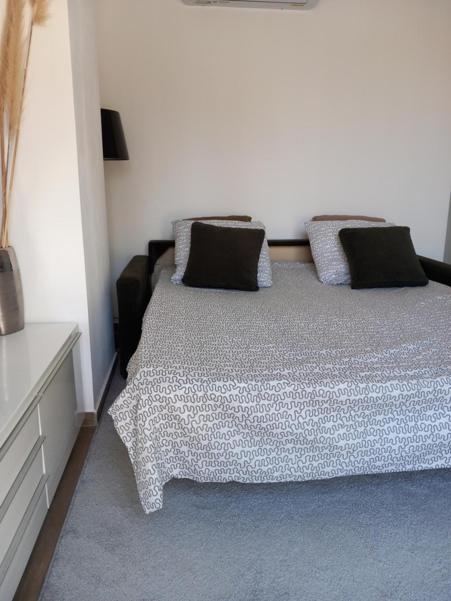 Appartement Independant Dans Une Villa Miramas Zewnętrze zdjęcie
